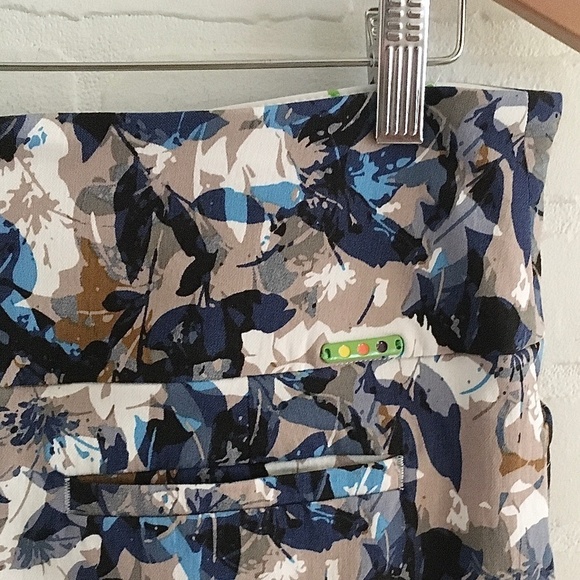 Swing Control Skort Skirt Golf Tennis Pockets Abstract Floral leaves print Sz 12 - Picture 5 of 9